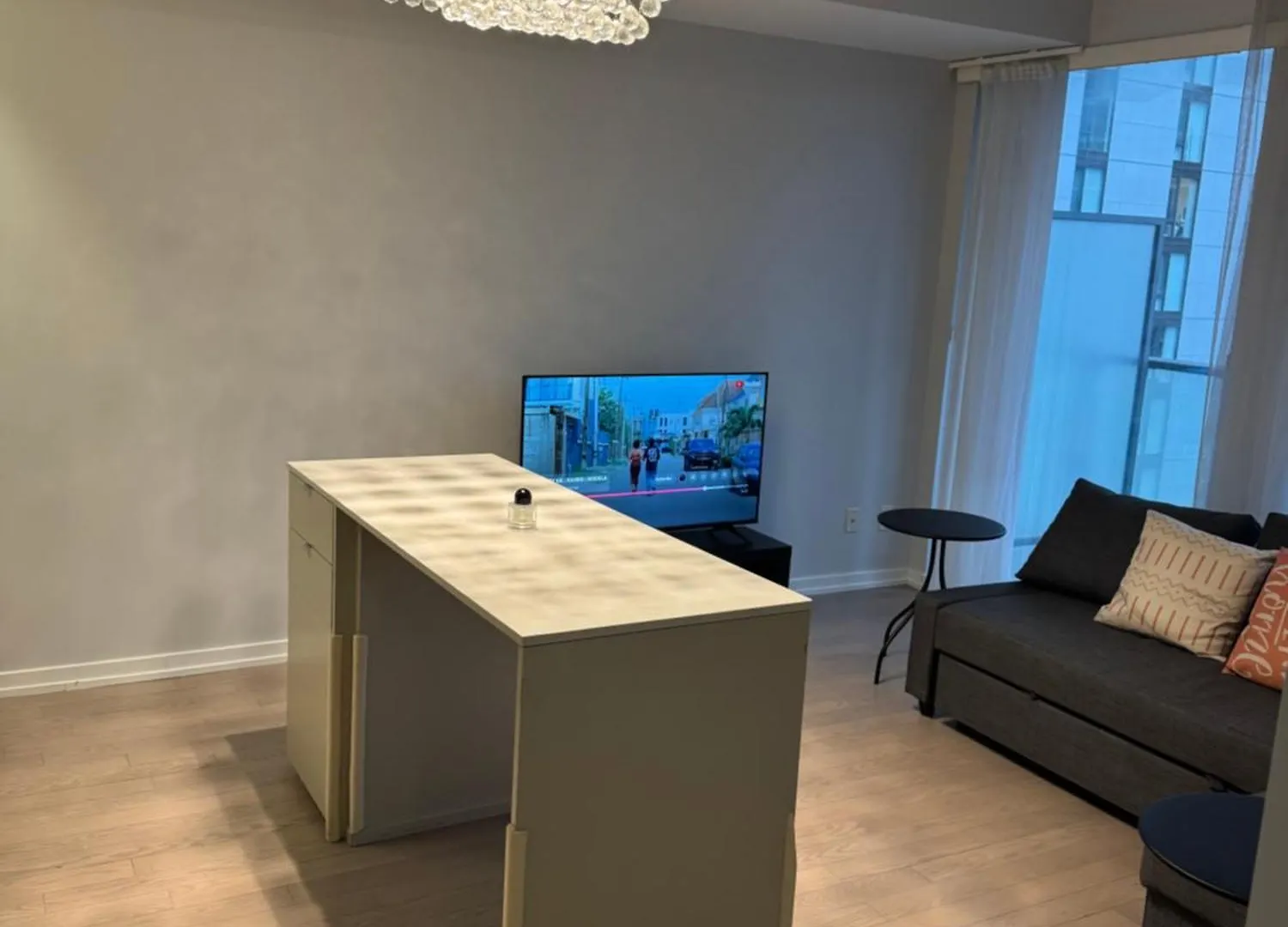 Apartment Cozy 1 Bedroom Downtown Canada